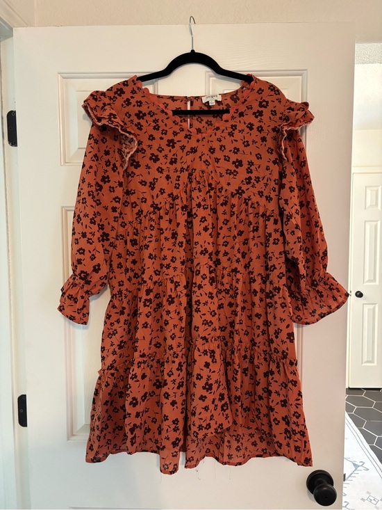 Umgee Dresses & Skirts - Umgee Rust Orange Floral Scalloped Neck Blouse